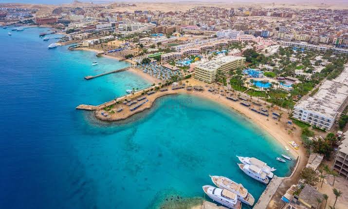Cairo - Sleeper train - Nile Cruise - Hurghada