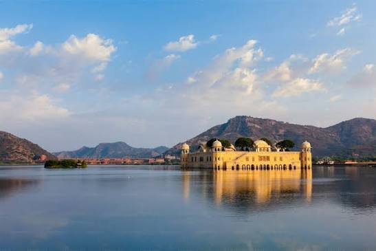 Jaipur Tour Package